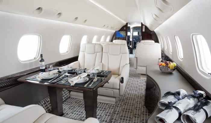 Private corporativo rent convertable privado coche ease companion jets charter