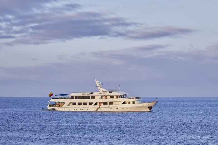 Best galapagos cruise for families